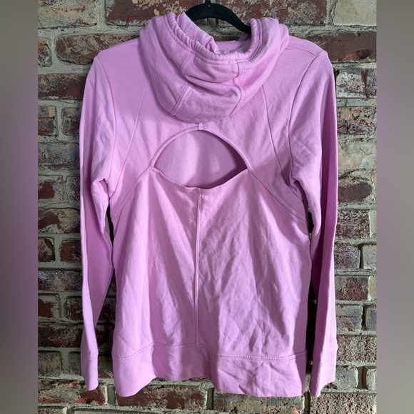 Under Armour Open Back Hoodie Pink LooseFit Athletic Pullover Women M Athleisure - Picture 2 of 4